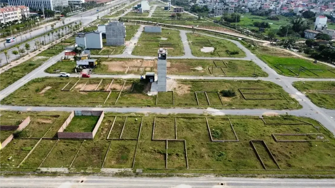 Đất nền miền Nam giữ giá cao dù nhu cầu giảm